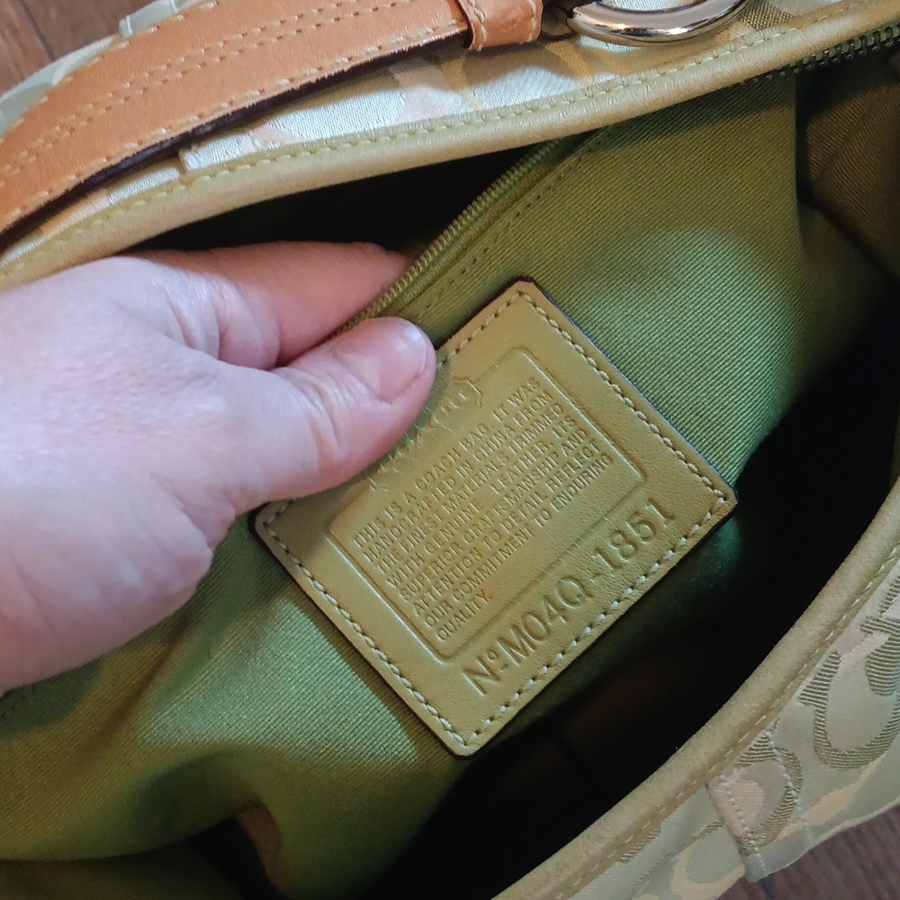 *Upcycled Coach Y2k Green Hobo With Coach Ladybugs 🐞 - Picture 13 of 17
